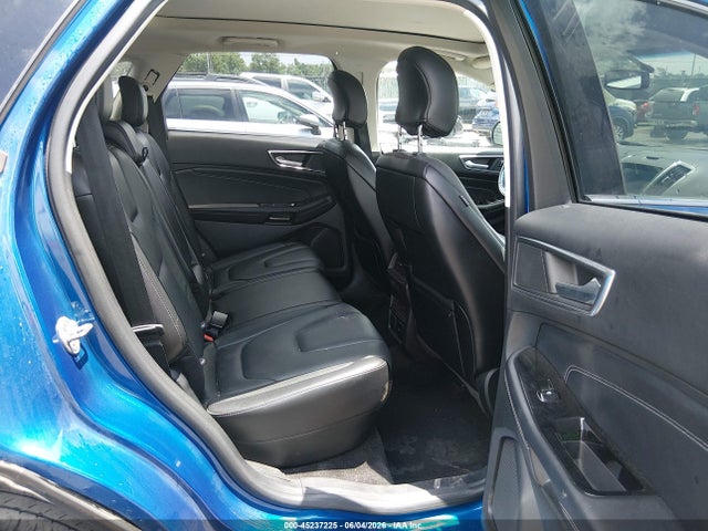 2FMPK3K95JBB07000 Ford Edge Titanium