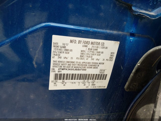 2FMPK3K95JBB07000 Ford Edge Titanium