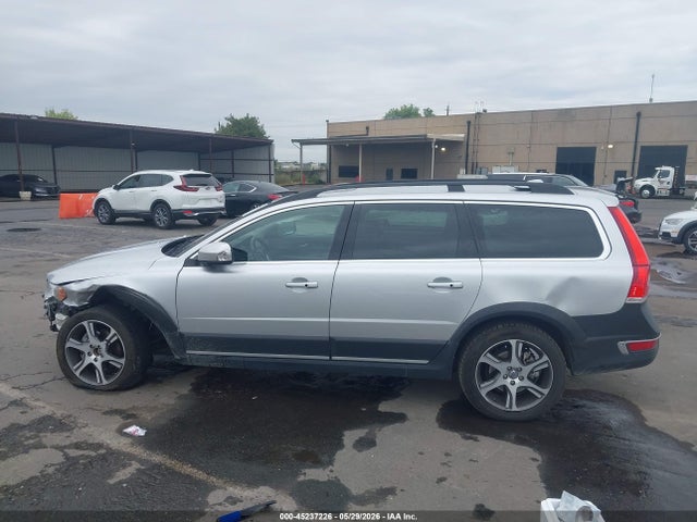 YV4902BZ9E1178230 Volvo Xc70 T6/t6 Platinum/t6 Premier Plus