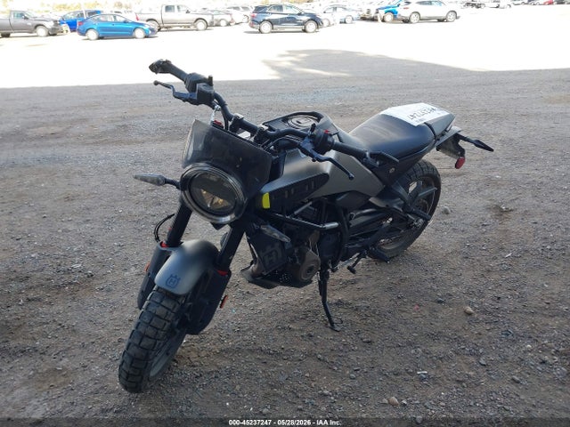 Продажа на аукционе авто 2024 Husqvarna Vitpilen 401/svartpilen 401, vin: MD2JUJ405RN209513, номер лота: 45237247