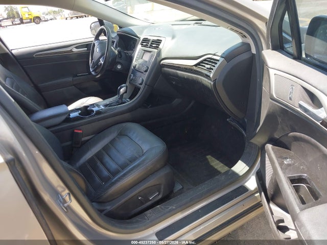 3FA6P0HD6GR158498 Ford FUSION SE