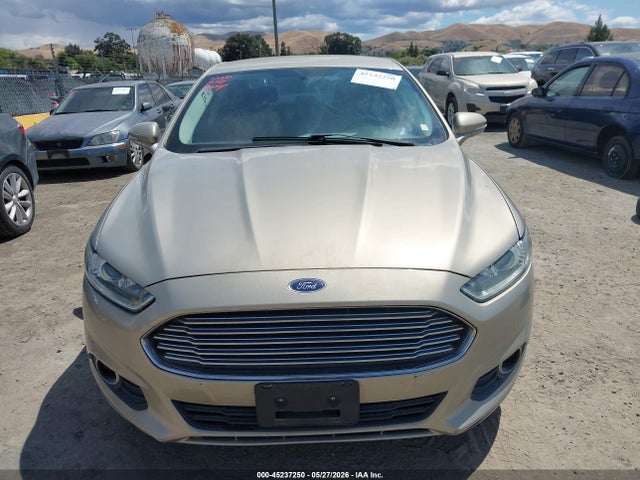 3FA6P0HD6GR158498 Ford FUSION SE