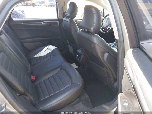 3FA6P0HD6GR158498 Ford FUSION SE