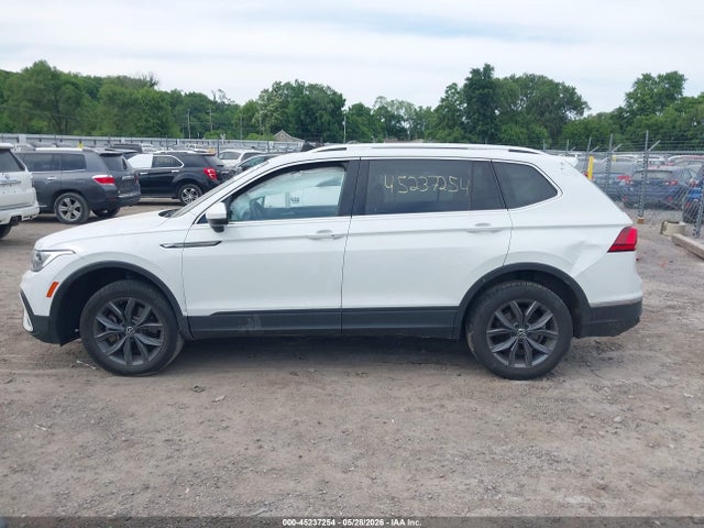 Продаж на аукціоні авто 2022 Volkswagen Tiguan 2.0t Se, vin: 3VV2B7AX2NM105636, номер лоту: 45237254