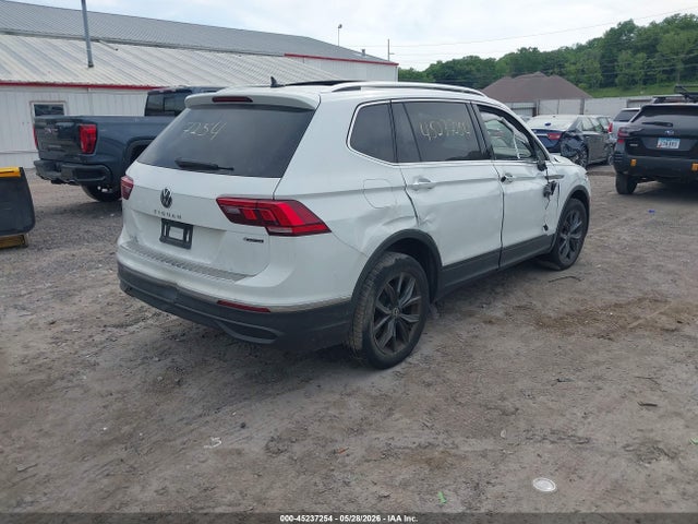 Продаж на аукціоні авто 2022 Volkswagen Tiguan 2.0t Se, vin: 3VV2B7AX2NM105636, номер лоту: 45237254