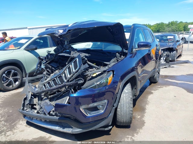 45237267 :رقم المزاد ، 3C4NJDCB3JT400405 vin ، 2018 Jeep Compass Limited 4x4 مزاد بيع