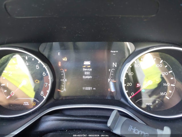 45237267 :رقم المزاد ، 3C4NJDCB3JT400405 vin ، 2018 Jeep Compass Limited 4x4 مزاد بيع