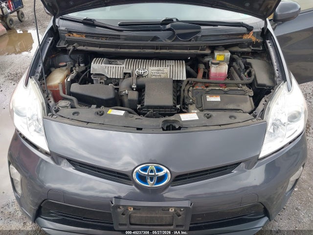 Продаж на аукціоні авто 2015 Toyota Prius Two, vin: JTDKN3DUXF1986293, номер лоту: 45237308