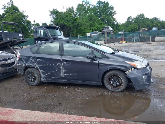 Продаж на аукціоні авто 2015 Toyota Prius Two, vin: JTDKN3DUXF1986293, номер лоту: 45237308
