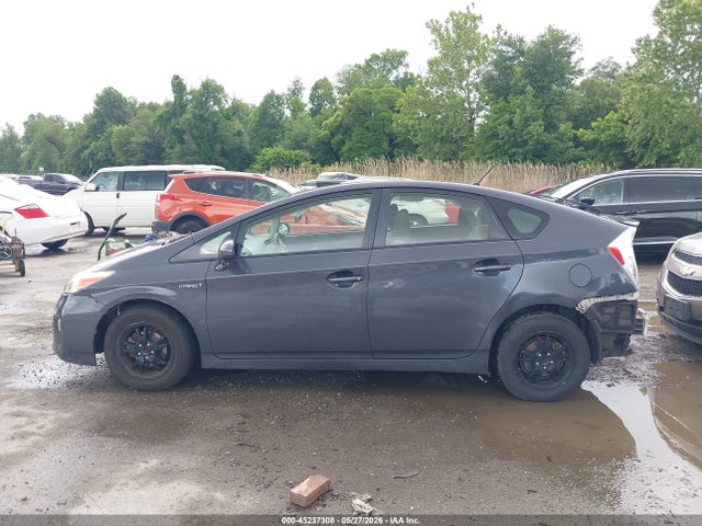 Продаж на аукціоні авто 2015 Toyota Prius Two, vin: JTDKN3DUXF1986293, номер лоту: 45237308