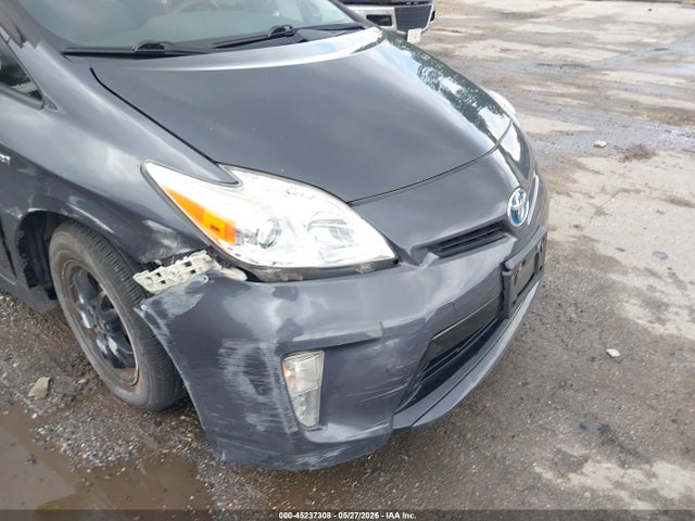 Продаж на аукціоні авто 2015 Toyota Prius Two, vin: JTDKN3DUXF1986293, номер лоту: 45237308