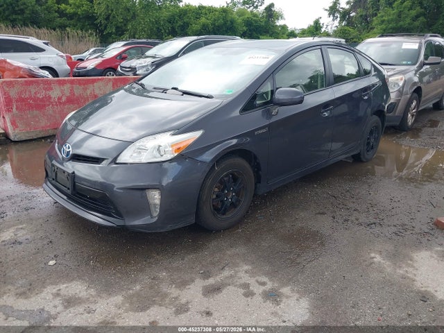 Продаж на аукціоні авто 2015 Toyota Prius Two, vin: JTDKN3DUXF1986293, номер лоту: 45237308