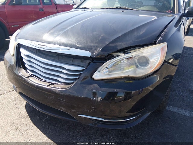 Продаж на аукціоні авто 2012 Chrysler 200 Lx, vin: 1C3CCBAB6CN149394, номер лоту: 45237310