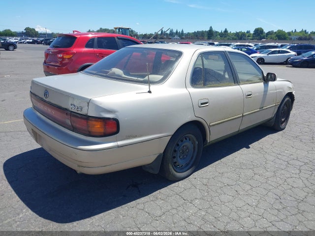 1993 Toyota Camry Le მანქანა იყიდება აუქციონზე, vin: JT2VK12E8P0206779, აუქციონის ნომერი: 45237318