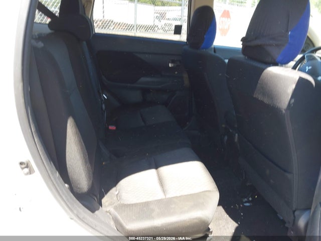 45237321 :رقم المزاد ، JA4AD3A38EZ016205 vin ، 2014 Mitsubishi Outlander Se مزاد بيع