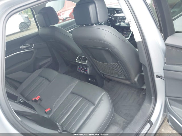 WA1LAAGE3MB015856 Audi E-tron Premium Plus Quattro