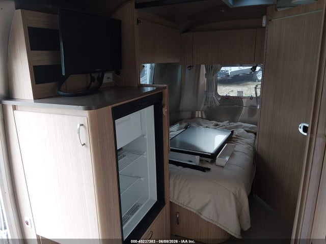 Airstream Other 2017 1STC9AA12HJ537881 Image 12