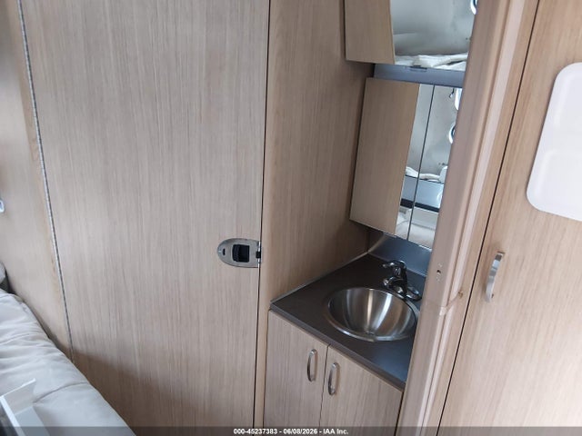 Airstream Other 2017 1STC9AA12HJ537881 Image 13