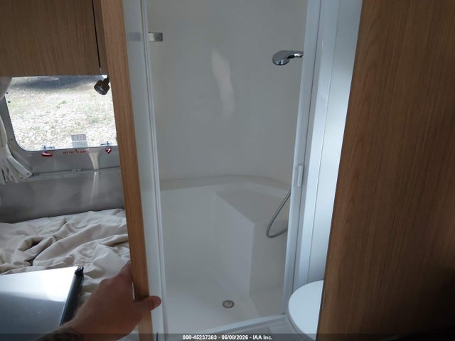 Airstream Other 2017 1STC9AA12HJ537881 Image 14