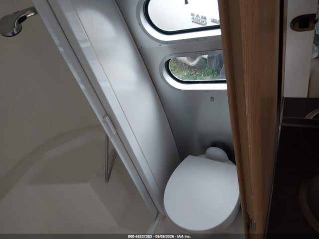 Airstream Other 2017 1STC9AA12HJ537881 Image 15
