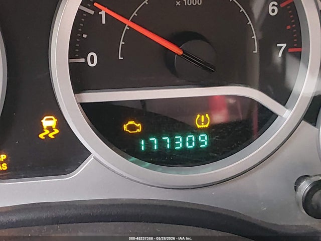 45237388 :رقم المزاد ، 1J4AA2D11AL112235 vin ، 2010 Jeep Wrangler Sport مزاد بيع