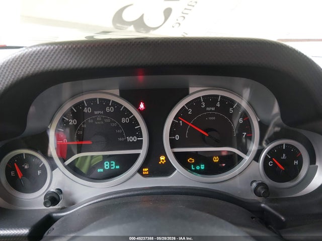45237388 :رقم المزاد ، 1J4AA2D11AL112235 vin ، 2010 Jeep Wrangler Sport مزاد بيع