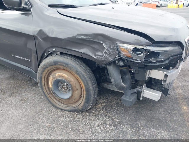 1C4PJLMXXMD107320 Jeep Cherokee Latitude Lux Fwd