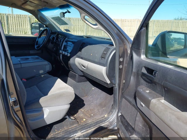 Aukcja sprzedaży 2013 Toyota Tundra Grade 5.7l V8, vin: 5TFCY5F16DX015621, numer aukcji: 45237450