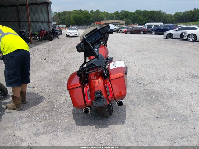 Harley-Davidson FLHX 2024 1HD1KB713RB601105 Image 6