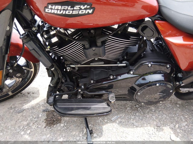 Harley-Davidson FLHX 2024 1HD1KB713RB601105 Image 9