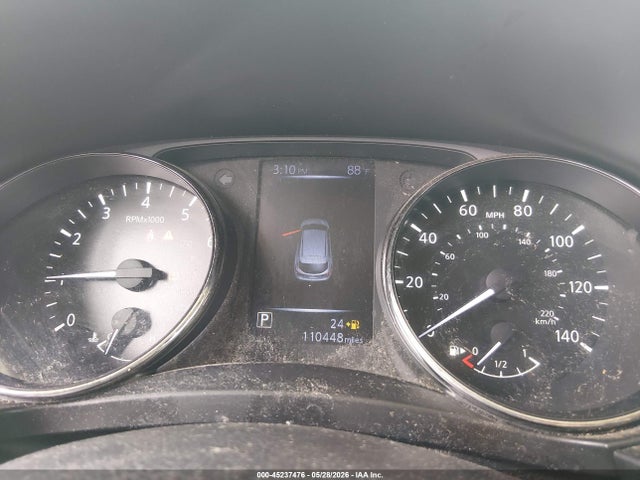 45237476 :رقم المزاد ، JN1BJ1CP0HW004226 vin ، 2017 Nissan Rogue Sport Sv مزاد بيع