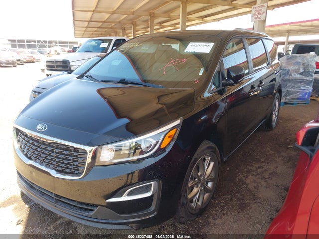KIA SEDONA EX 2020 KNDMB5C12L6580785 Image 2