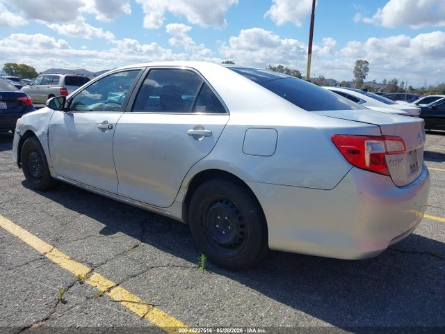 45237516 :رقم المزاد ، 4T1BF1FK5CU046809 vin ، 2012 Toyota Camry Le مزاد بيع