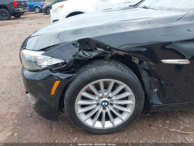 2011 Bmw 535i მანქანა იყიდება აუქციონზე, vin: WBAFR7C50BC608938, აუქციონის ნომერი: 45237526