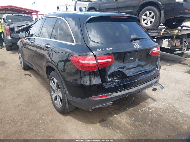 WDC0G4JB8HF257798 Mercedes-Benz GLC 300