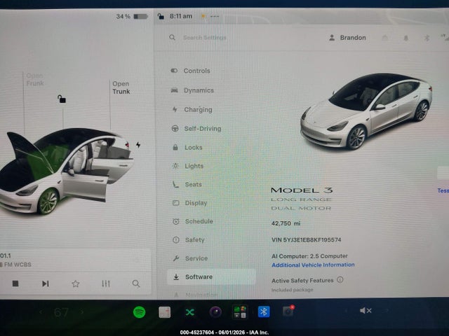 45237604 :رقم المزاد ، 5YJ3E1EB8KF195574 vin ، 2019 Tesla Model 3 Long Range/performance مزاد بيع