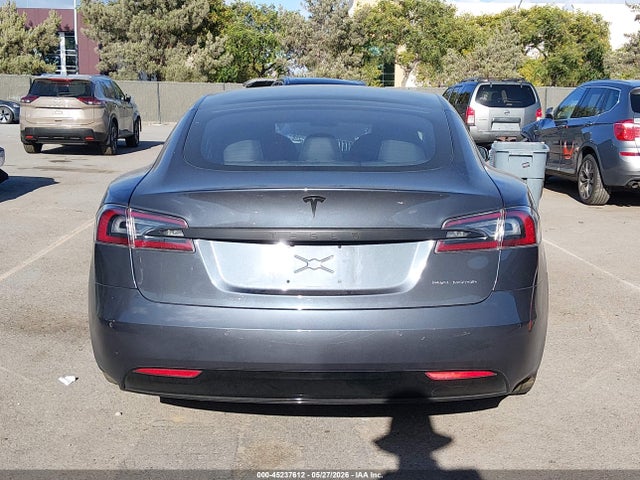 45237612 :رقم المزاد ، 5YJSA1E20LF381926 vin ، 2020 Tesla Model S Long Range Dual Motor All-wheel Drive/long Range Plus Dual Motor All-wheel Drive مزاد بيع
