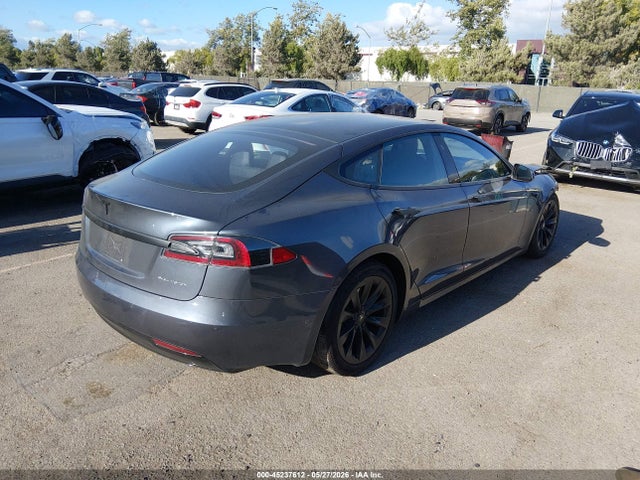 45237612 :رقم المزاد ، 5YJSA1E20LF381926 vin ، 2020 Tesla Model S Long Range Dual Motor All-wheel Drive/long Range Plus Dual Motor All-wheel Drive مزاد بيع