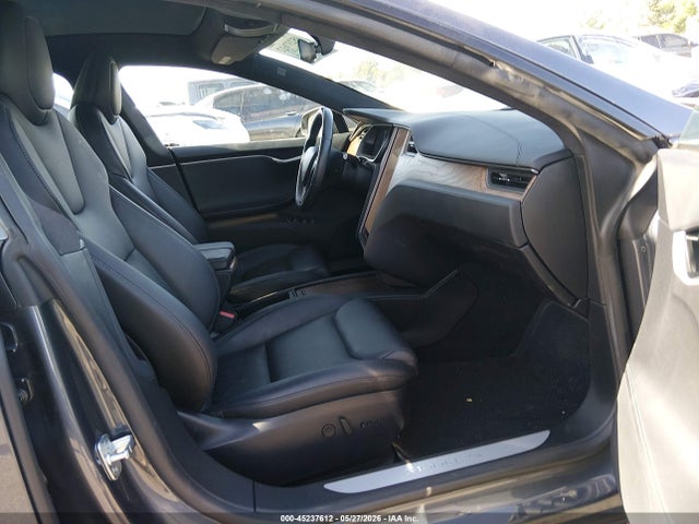 45237612 :رقم المزاد ، 5YJSA1E20LF381926 vin ، 2020 Tesla Model S Long Range Dual Motor All-wheel Drive/long Range Plus Dual Motor All-wheel Drive مزاد بيع