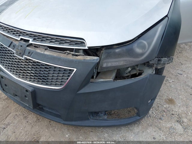 2014 Chevrolet Cruze 1lt Auto მანქანა იყიდება აუქციონზე, vin: 1G1PC5SB3E7130024, აუქციონის ნომერი: 45237638