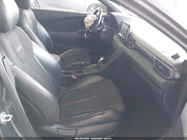 Продажа на аукционе авто 2019 Hyundai Veloster 2.0 Premium, vin: KMHTG6AF6KU007394, номер лота: 45237655