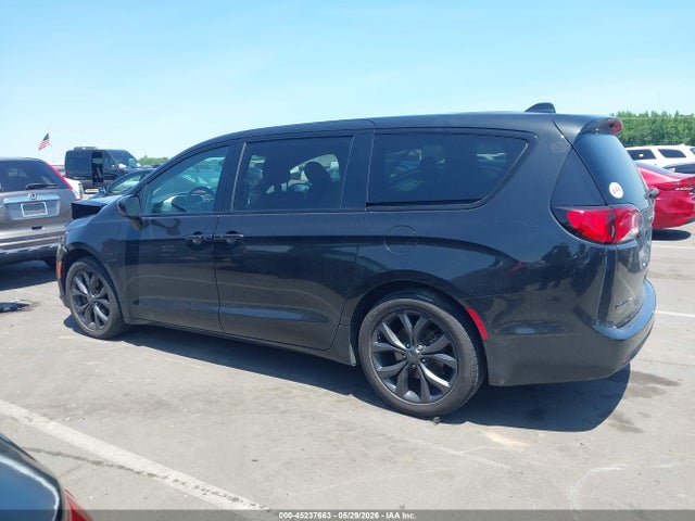 Продаж на аукціоні авто 2020 Chrysler Pacifica Touring, vin: 2C4RC1FG7LR232887, номер лоту: 45237663