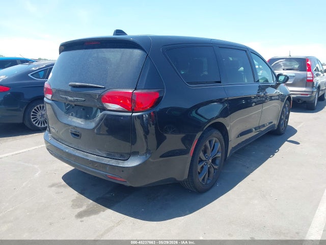 Продаж на аукціоні авто 2020 Chrysler Pacifica Touring, vin: 2C4RC1FG7LR232887, номер лоту: 45237663