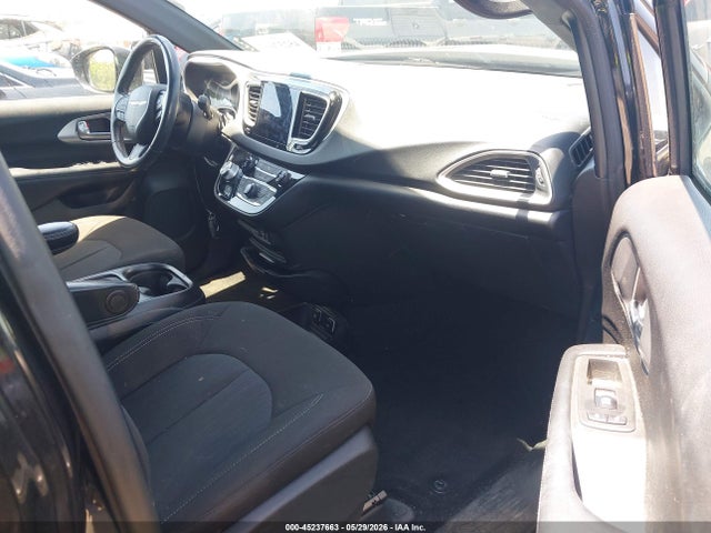 Продаж на аукціоні авто 2020 Chrysler Pacifica Touring, vin: 2C4RC1FG7LR232887, номер лоту: 45237663