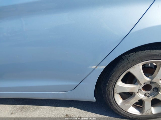 2013 Hyundai Elantra Limited მანქანა იყიდება აუქციონზე, vin: KMHDH4AE1DU517992, აუქციონის ნომერი: 45237709