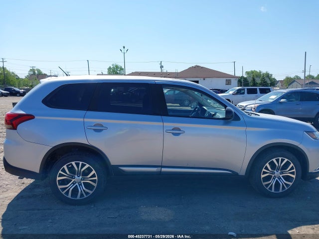 Продаж на аукціоні авто 2016 Mitsubishi Outlander Es, vin: JA4AZ3A35GZ039543, номер лоту: 45237731
