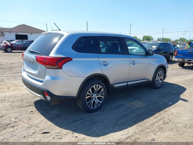 Продаж на аукціоні авто 2016 Mitsubishi Outlander Es, vin: JA4AZ3A35GZ039543, номер лоту: 45237731