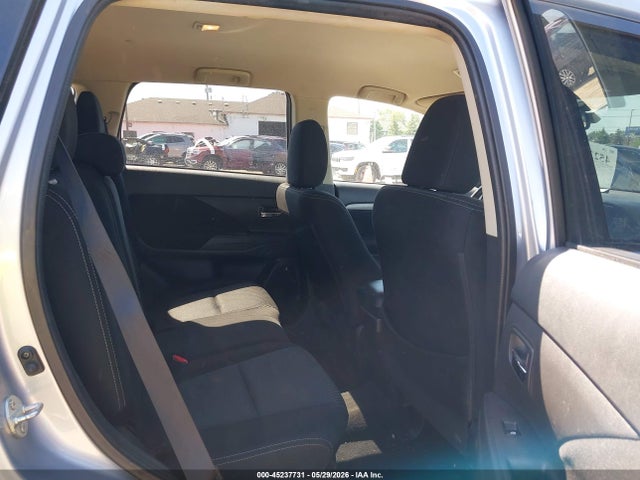Продаж на аукціоні авто 2016 Mitsubishi Outlander Es, vin: JA4AZ3A35GZ039543, номер лоту: 45237731