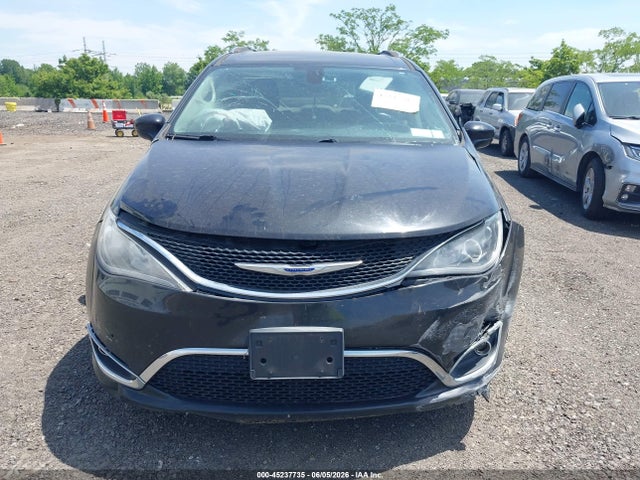 Продаж на аукціоні авто 2019 Chrysler Pacifica Touring L, vin: 2C4RC1BG0KR577344, номер лоту: 45237735