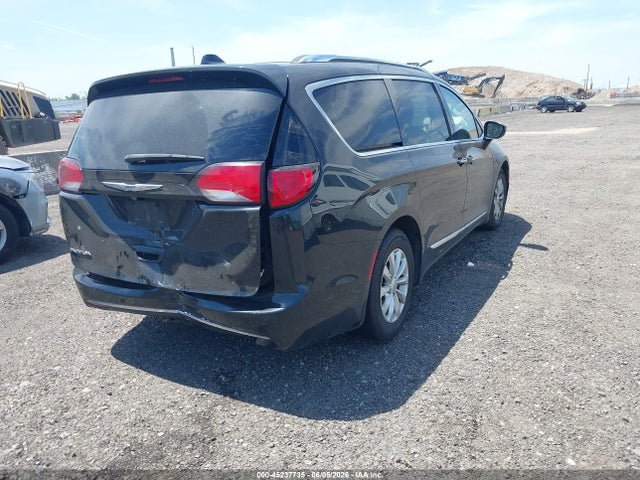 Продажа на аукционе авто 2019 Chrysler Pacifica Touring L, vin: 2C4RC1BG0KR577344, номер лота: 45237735